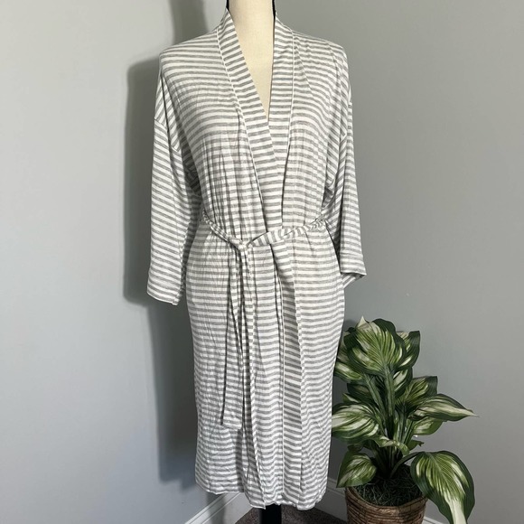 Nordstrom Other - Nordstrom women’s striped robe gray and white sz XS